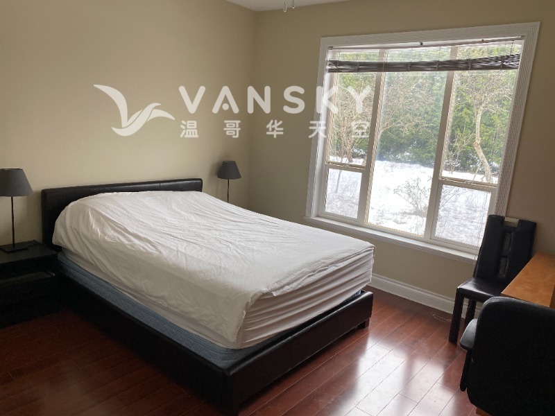 221217161239_102 bedroom.jpg